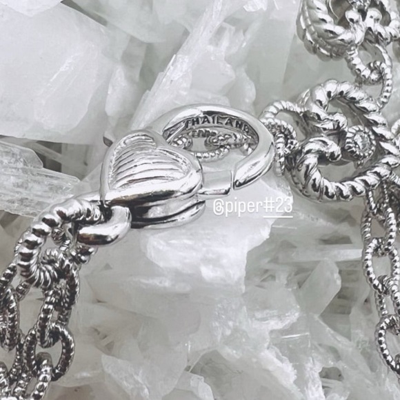 Judith Ripka Textured Diamonique Heart Station 18” Necklace - Picture 8 of 11